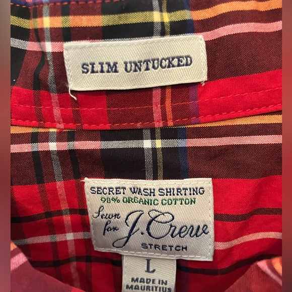 J. Crew Men’s Slim Untucked Red Holiday Plaid Shirt. Size Large. NWT. - Picture 3 of 5